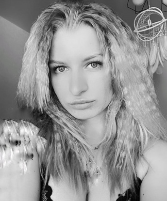 Маргарита, 22